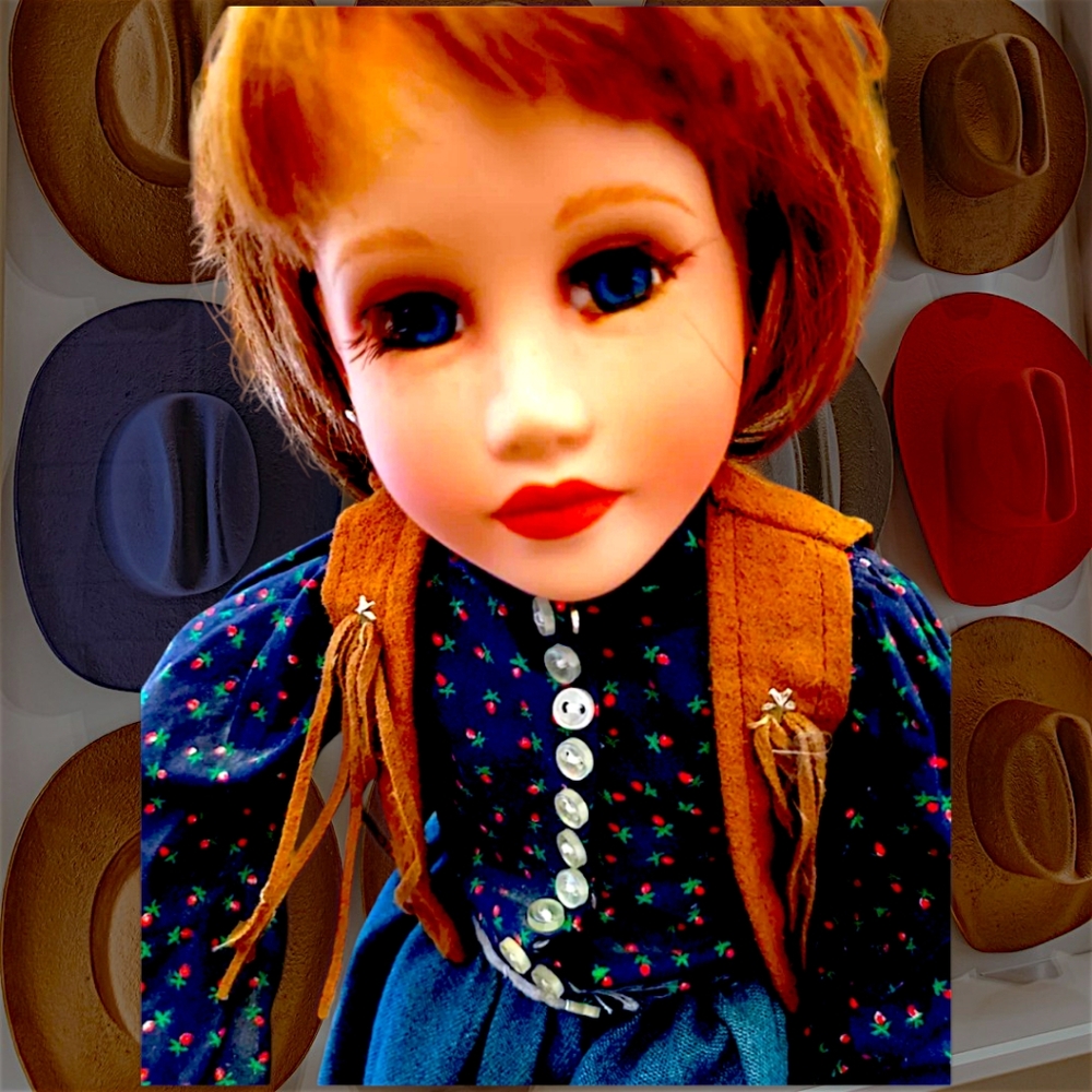 Hamilton Collection 1992 Fine Bisque Porcelain Doll Savannah 18" H w/Stand